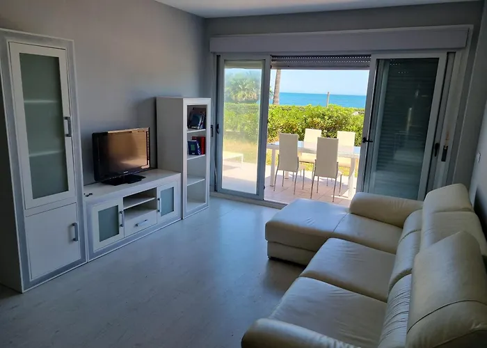 Urbanizacion Marenia - Playa 1a Linea Апартаменты *