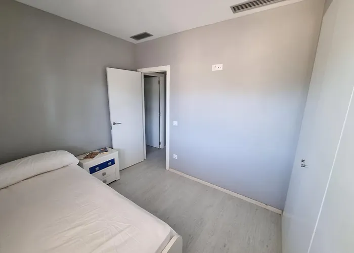 Апартаменты Urbanizacion Marenia - Playa 1a Linea *