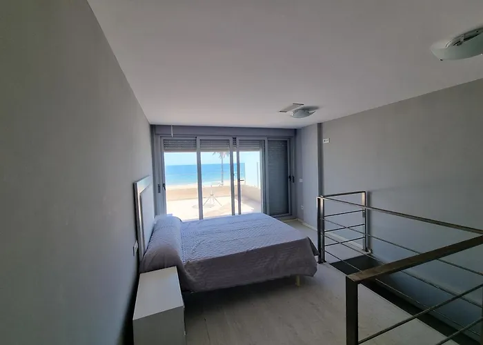 Urbanizacion Marenia - Playa 1a Linea Дения